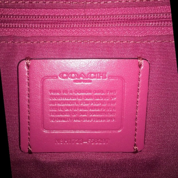 Coach Messenger Crossbody - Picture 3 of 3